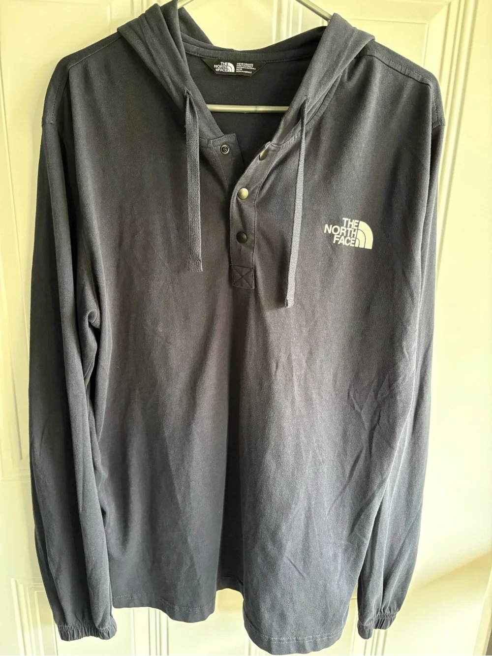 The North Face Men's Hooded Long-Sleeve Henley in Blue